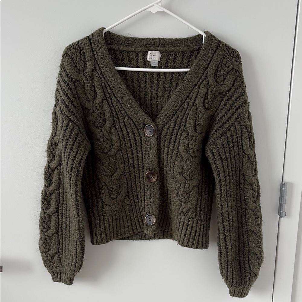 Cozy Cable-Knit Olive Green V-Neck Cardigan Sweater